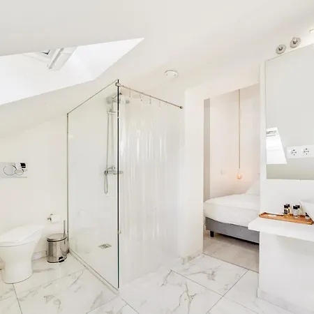 Chiado 44 4* Лиссабон