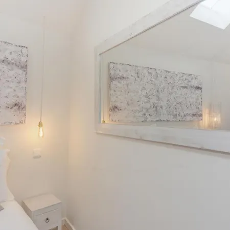 Гостевой дом Chiado 44