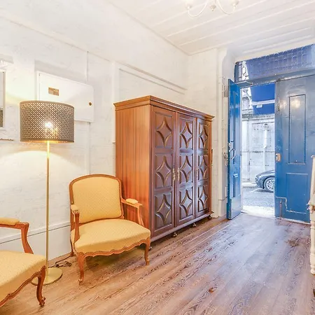 Pensjonat Chiado 44 4*