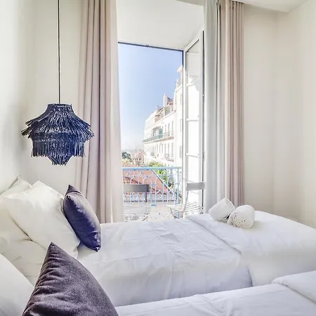 Πανσιόν Chiado 44 4*