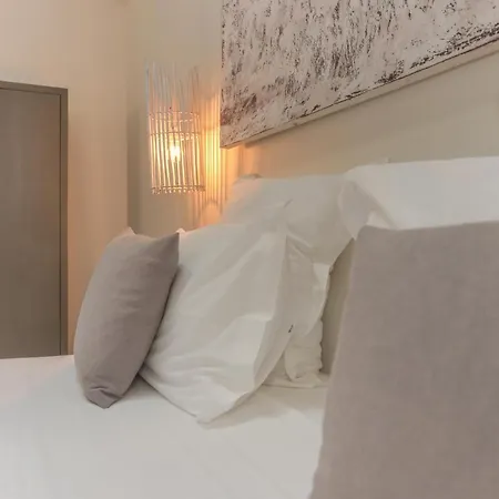 希亚多44号旅馆 4*